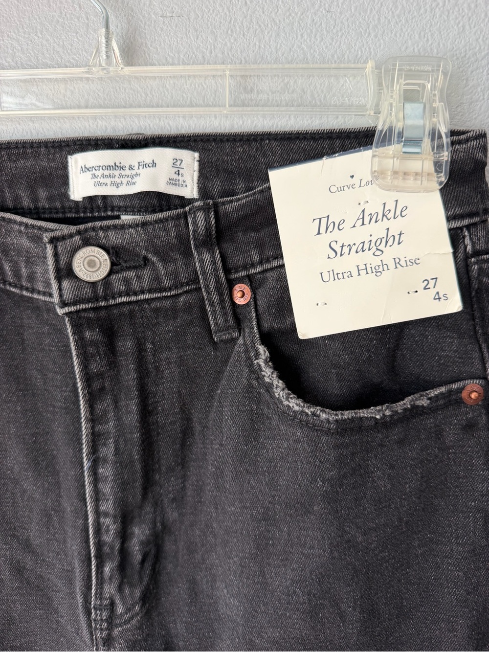 Abercrombie & Fitch black Ankle Straight Curve Love distressed jeans sz 27S NWT - Picture 2 of 6